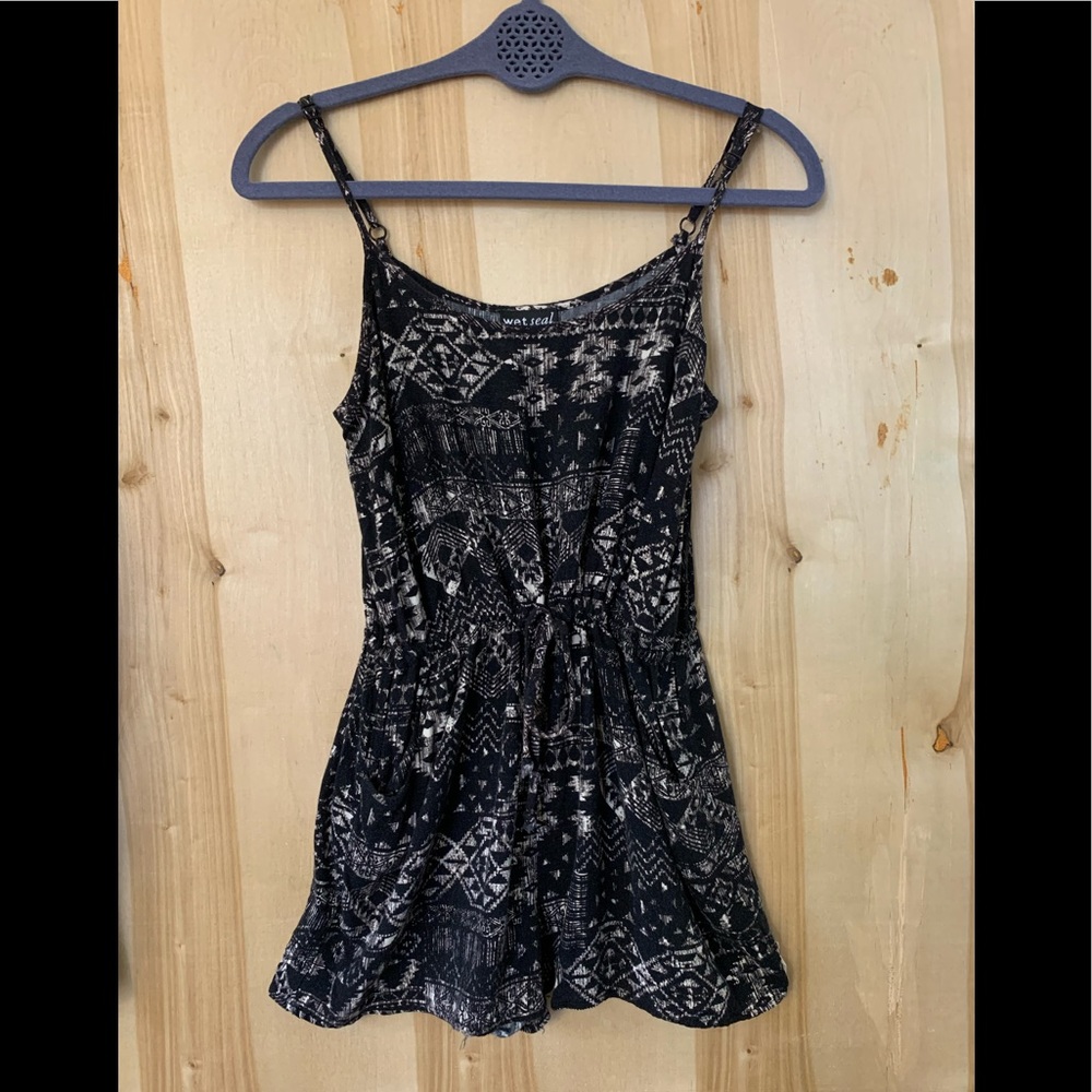 Cute Aztec Pattern Romper with Pockets Size Medium